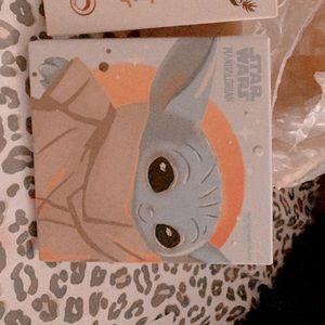 Mandalorian The Child Pressed Powder Palette